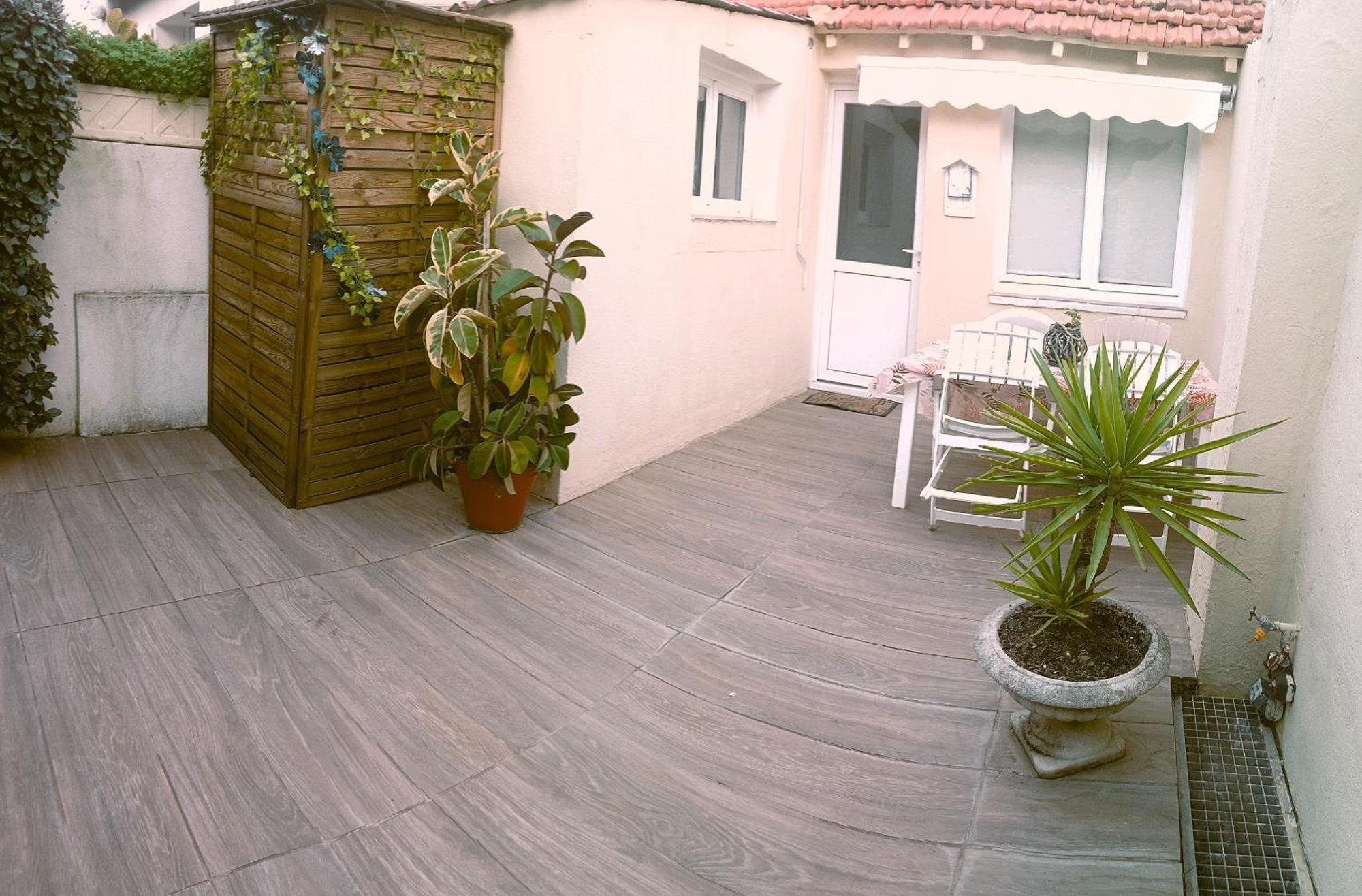 Reve D'Azur, Mazet En Bord De Mer, Parking, Piscine Partagee, Terrasse Bbq & Draps Inclus La Nartelle, 1 Salon, 1 Chambre, 1 Cuisine , 1 Sdb Sainte-Maxime Exterior photo